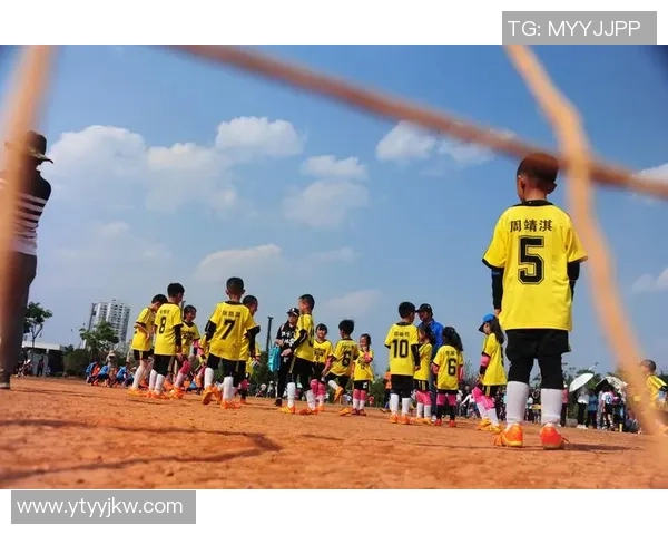 昆明足球招聘信息发布寻找热爱足球的你加入我们的团队共创辉煌未来